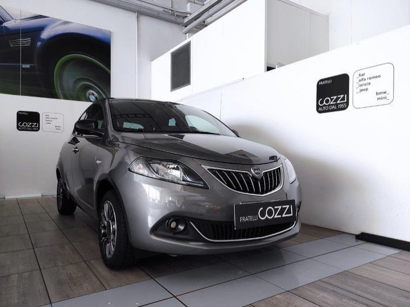 LANCIA Ypsilon 3ª serie Ypsilon 1.0 FireFly 5 porte S&S Hybrid Gold Plus - Cozzi