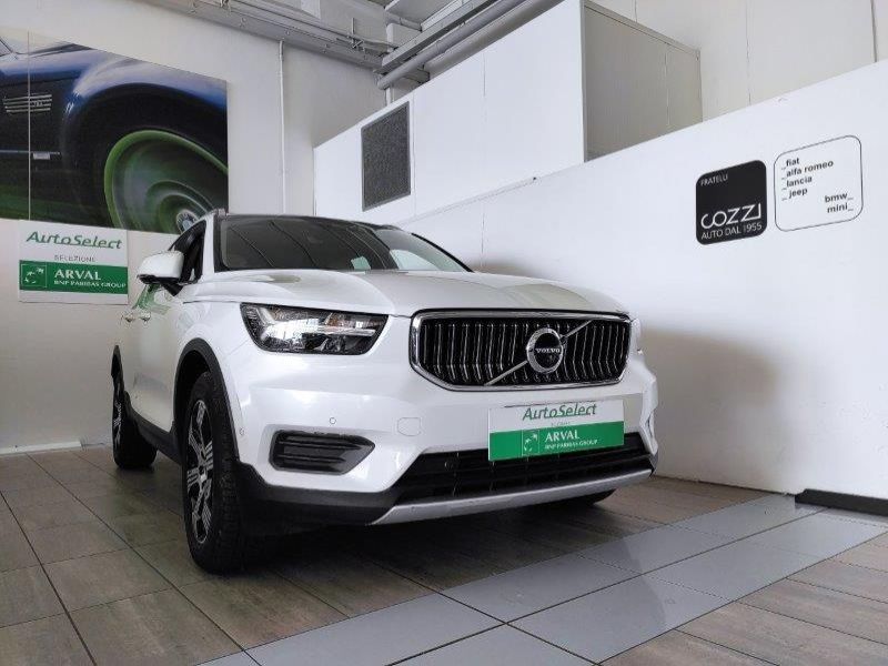 VOLVO XC40 (2017-->) XC40 D3 Geartronic Inscription - Cozzi